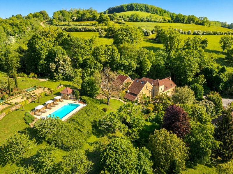 Hébergement AbracadaRoom : Le domaine intégral Clos de Fougères - Image 1