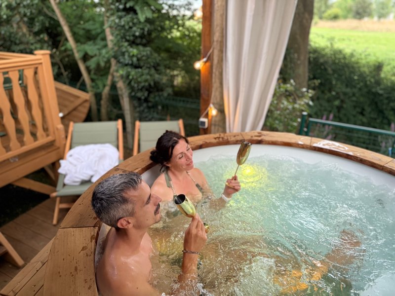 Domaine AbracadaRoom : La roulotte dorée - Image 20