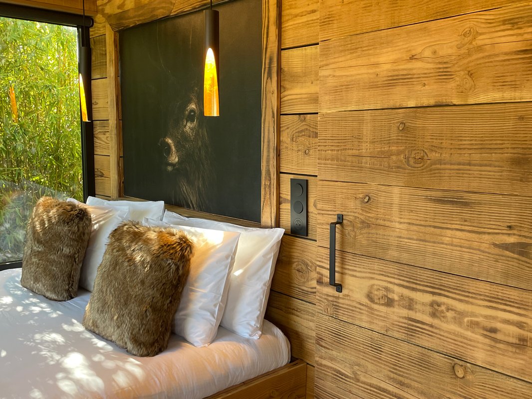 Suite Refuge • Écrin de luxe & bain nordique au bord du canal à Montcresson (13)