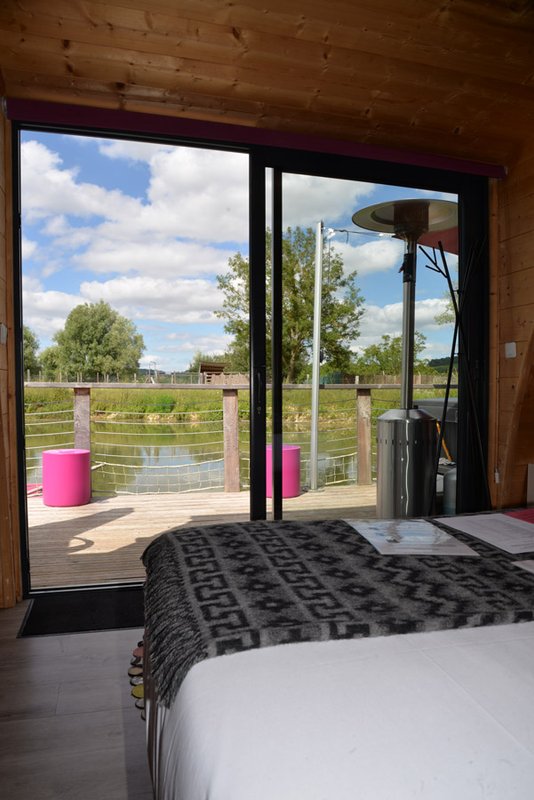 Lodge flottant Les Preuses & Spa à Chablis (7)