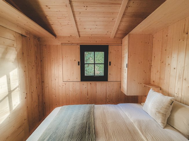 Hébergement AbracadaRoom : Cabane Aiga - Lodge sur pilotis au cœur de la nature, calme & bien-être, réservé aux adultes • linge & ménage inclus • climatisation réversible • cuisine équipée - Image 21