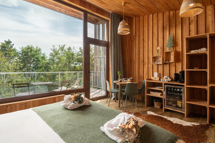 Hébergement AbracadaRoom : Villa Forêt & Spa – Domaine privatisé avec cabanes et espace bien-être - Image 6