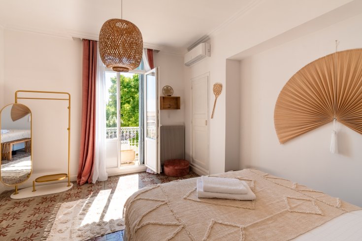 Hébergement AbracadaRoom : Maison de maître 4* avec piscine & jardin (6 pers.) - Image 9