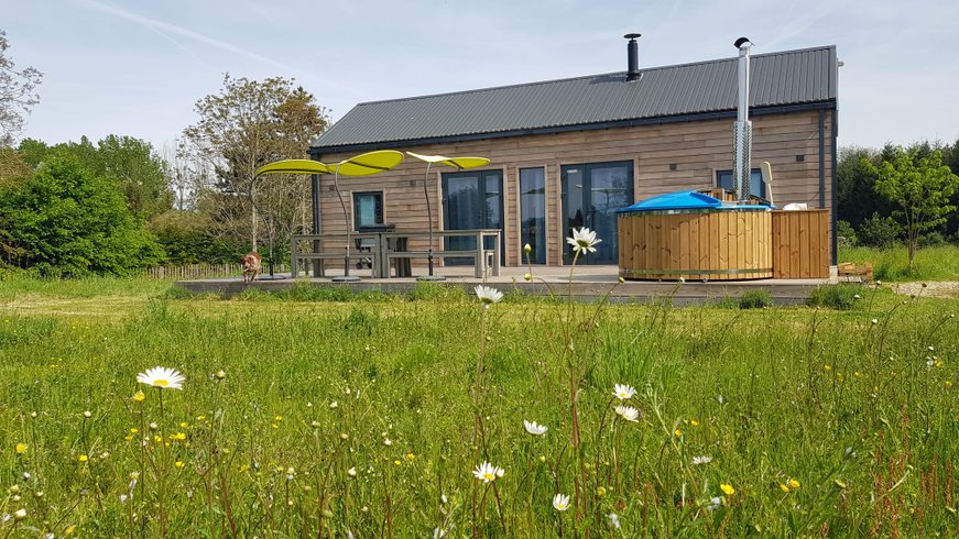 Hébergement AbracadaRoom : Cabane du Renard & Bain nordique - Image 1