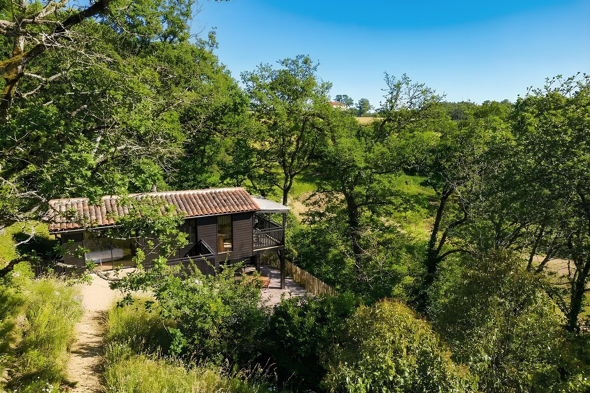 Hébergement UnicStay : La Cabane Tchanquée à Marsolan