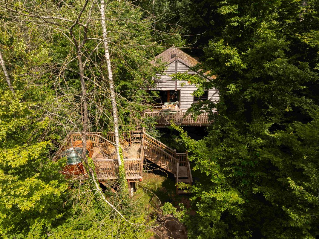 Cabane Spa  Échappée Belle à St-Léger-Aux-Bois (1)