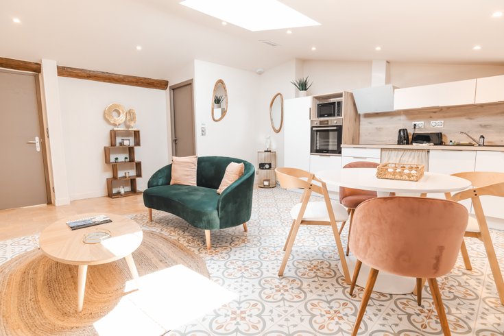 Hébergement AbracadaRoom : La Tour du Château, Gîte 5* - Image 1