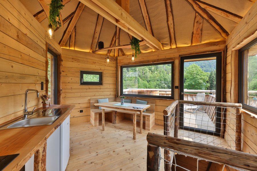 Hébergement AbracadaRoom : La Cabane du Vigneron & Spa - Image 4