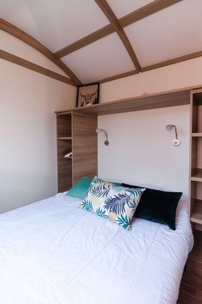 Hébergement AbracadaRoom : Roulotte moderne atypique - Image 8