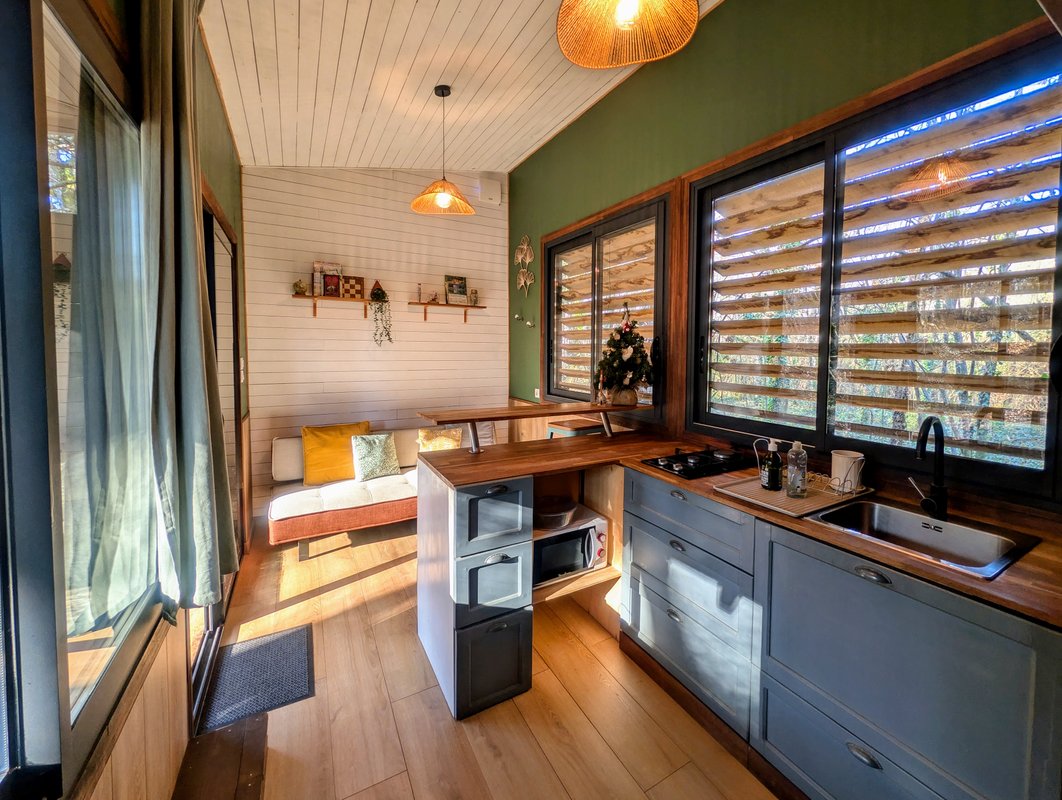 Tiny House Lumen & son bain bordelais à Saint Martin Curton (6)