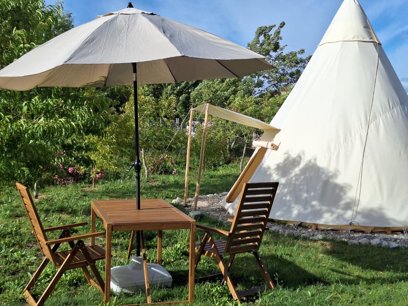 Hébergement AbracadaRoom : TIPIS nature, coucher de soleil et petit-déjeuner - Image 13