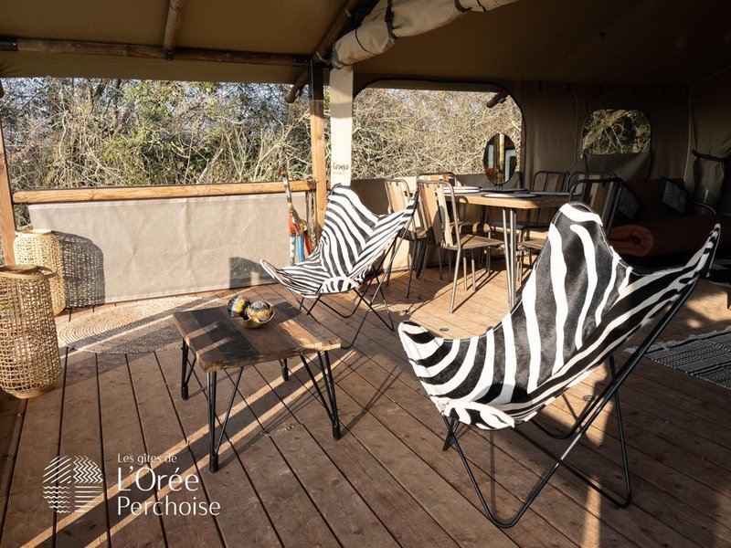 Hébergement AbracadaRoom : Tente Lodge de l'Orée Perchoise - Image 3