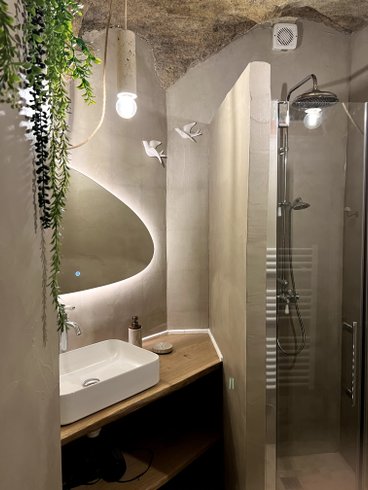 Hébergement AbracadaRoom : Entre Nous - Au Troglo & Spa - Image 28