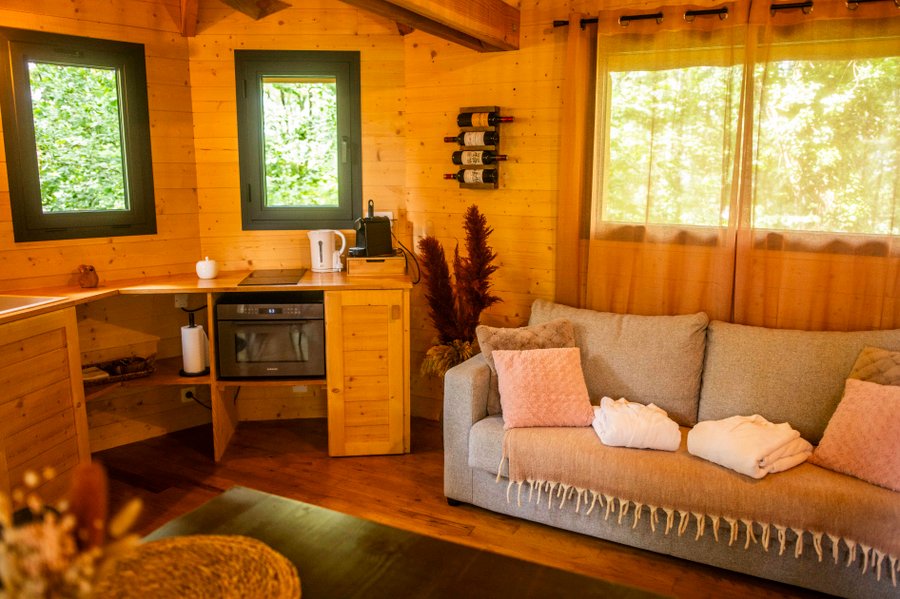 Hébergement AbracadaRoom : La Cabane Nid'Amour & Spa - Image 5