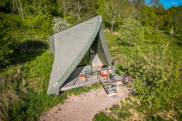 Etno : ecolodge de luxe en pleine nature avec vue et bain nordique à Massingy-Lès-Vitteaux (1)