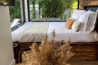 Lodge haut de gamme & bain nordique privatif au bord du Canal de Briare à 1h15 de Paris à Montcresson (2)