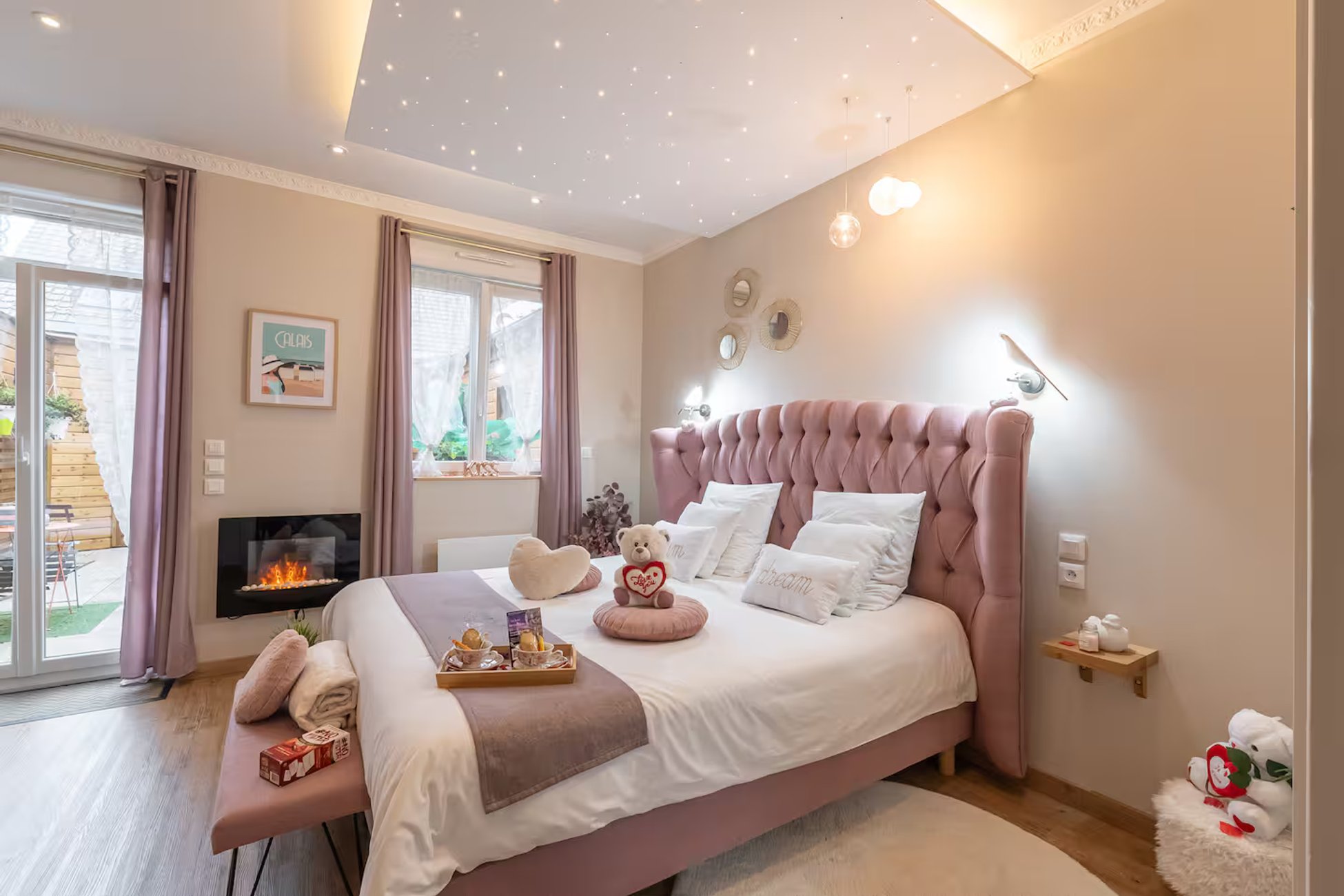 Hébergement UnicStay : La Bulle romantique & Balnéo à Calais