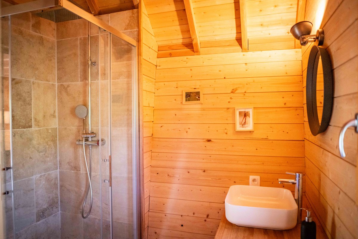Cabane féérique  Spa - Cigogne noire à Vernois Les Vesvres (27)