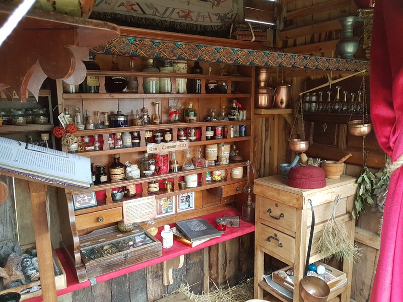 Domaine AbracadaRoom : Jeanne et le Phoenix - Image 34