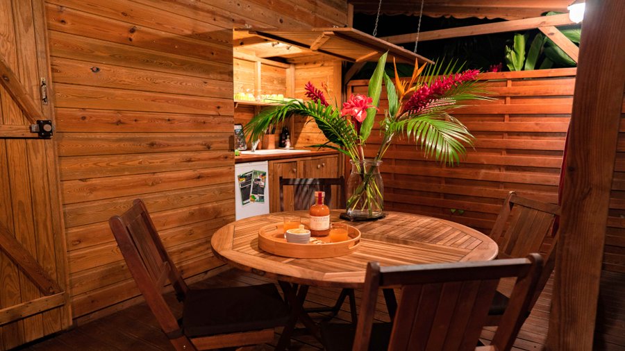Hébergement AbracadaRoom : Case créole en bois - Image 11