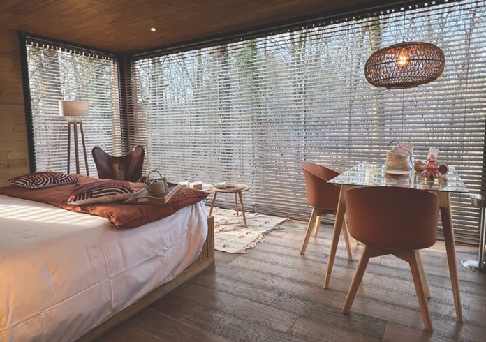 Hébergement AbracadaRoom : Suite « Racimes » & Spa - Image 1