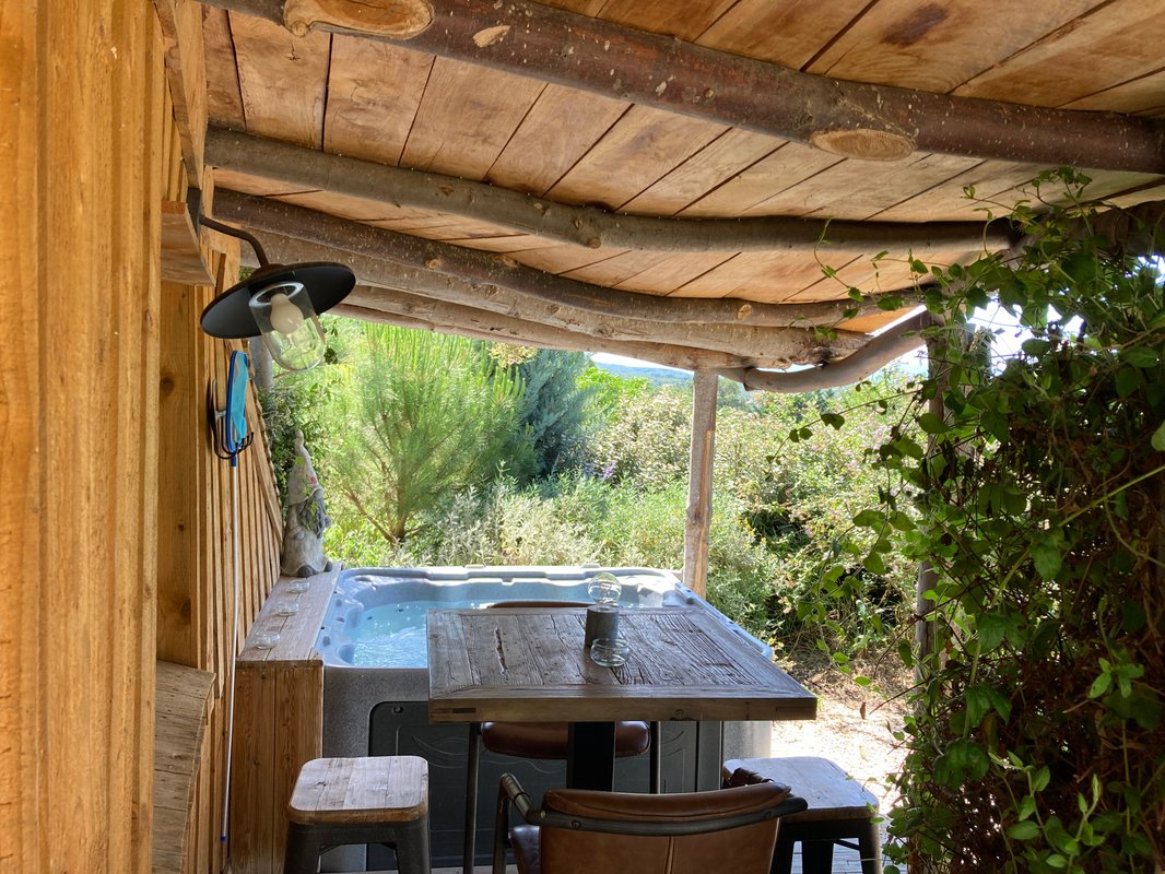 Maison  du Hobbit avec spa privatif à Villarzel Du Razès (2)