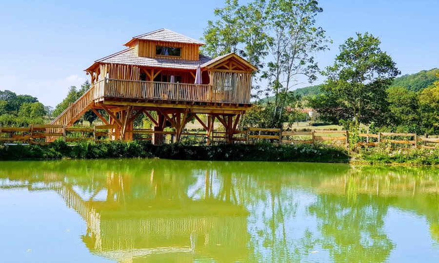 Hébergement AbracadaRoom : La Cabane Spa Rose des Vents - Image 2