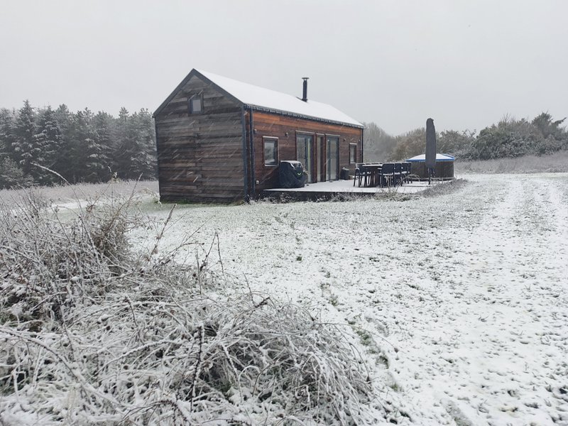 Hébergement AbracadaRoom : Cabane de l'Ecureuil & Bain nordique - Image 8