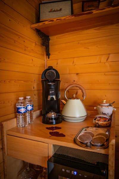 Hébergement AbracadaRoom : La cabane du Domaine des Ecus d'Or - Image 31