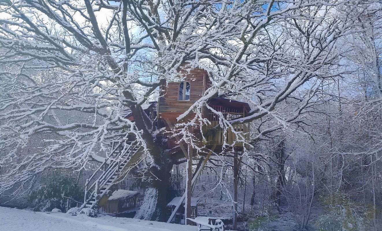 La cabane Peyrade à Sexcles (1)