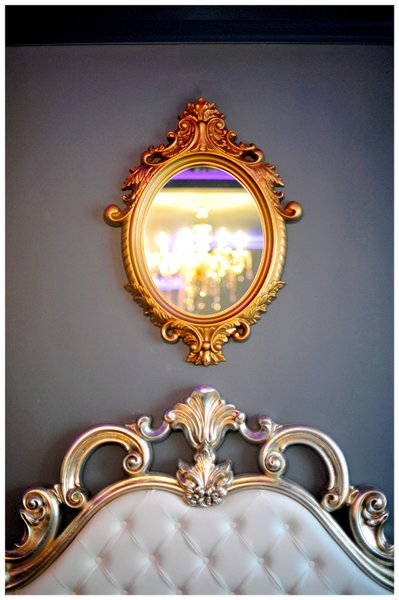 Hébergement AbracadaRoom : La suite MAJESTUEUSE, SPA XXL, CHEMINÉE LUXE, 5 min du centre - Image 11