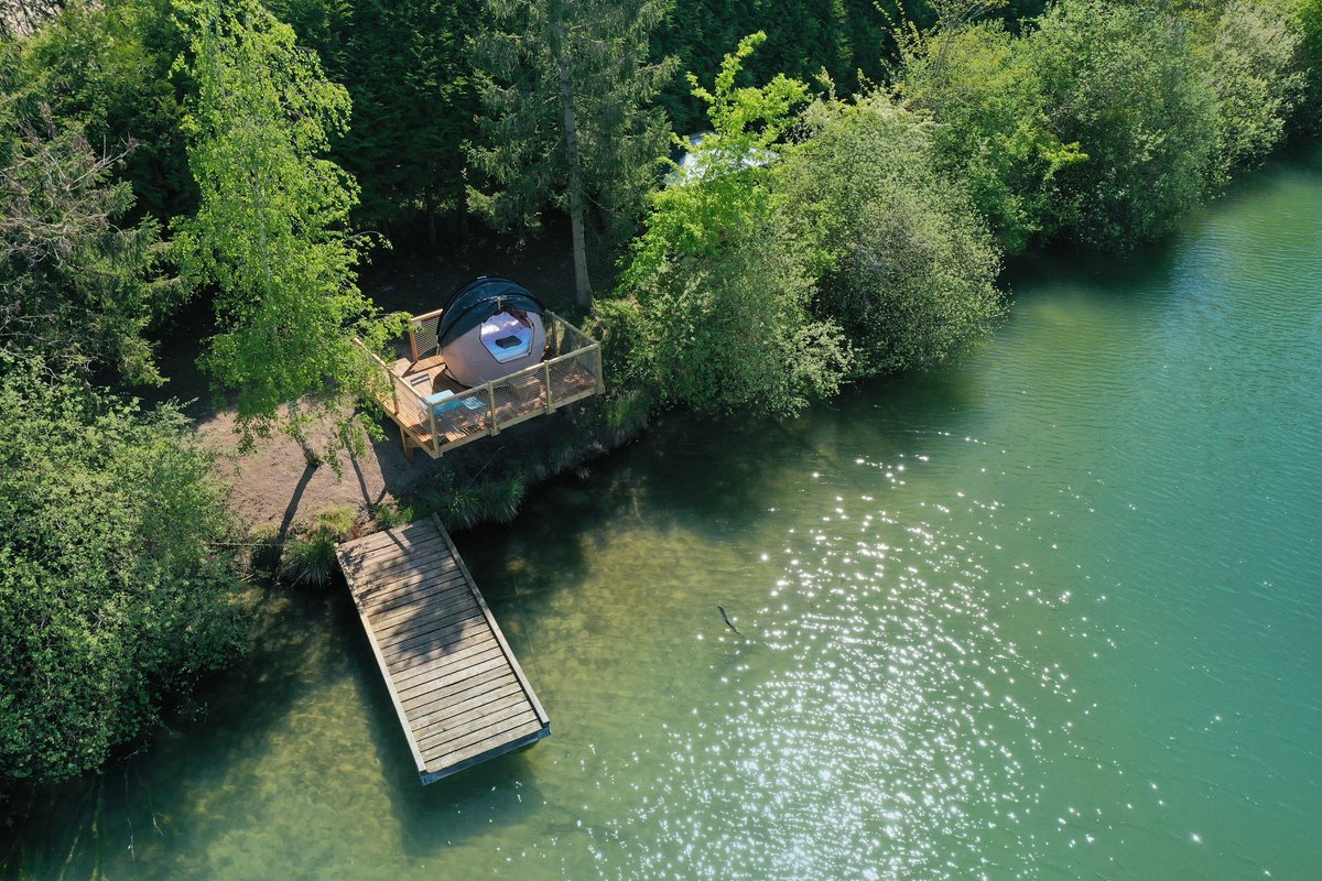 Bulle sur pilotis, prestige (avec électricité) à Gravon (7)