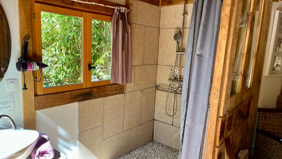 Hébergement AbracadaRoom : SEULS AU MONDE & SPA - Image 14