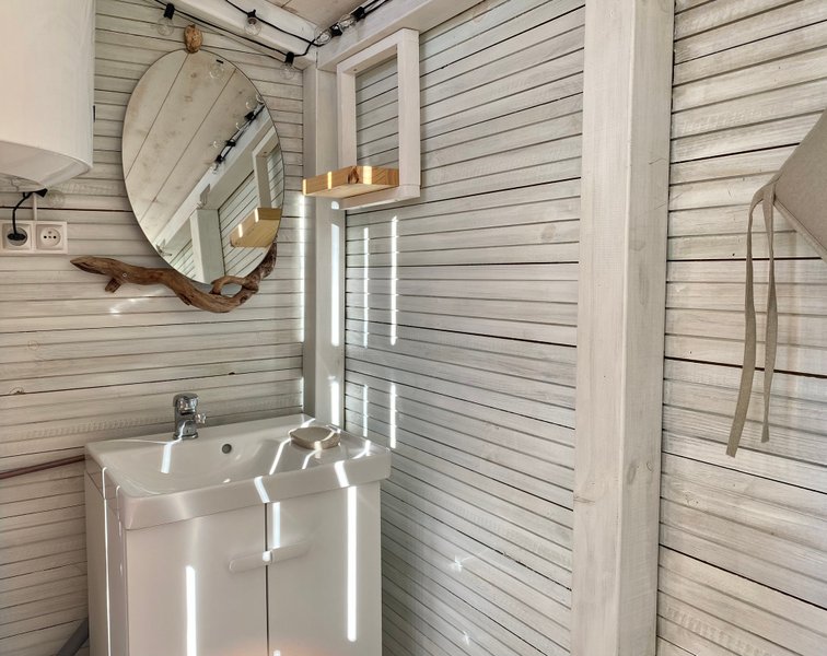 Hébergement AbracadaRoom : Roulotte 360°nature - Image 18