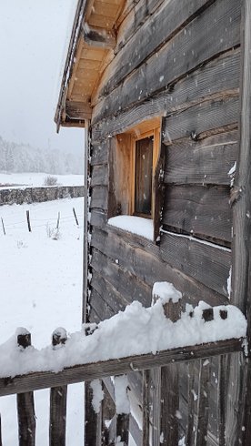 Hébergement AbracadaRoom : La Cabane des Combes & Spa - Image 3