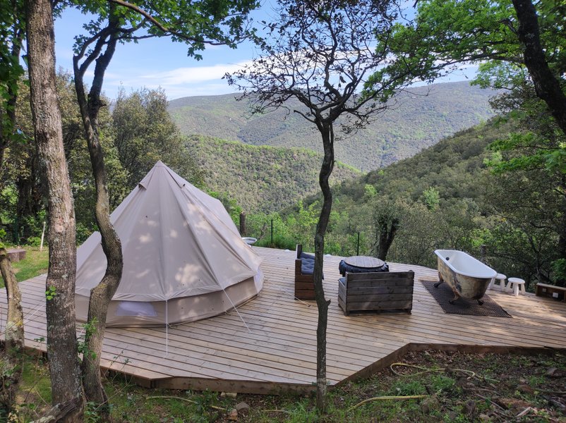 Hébergement AbracadaRoom : La tente Sushine et sa baignoire avec vue - Image 1