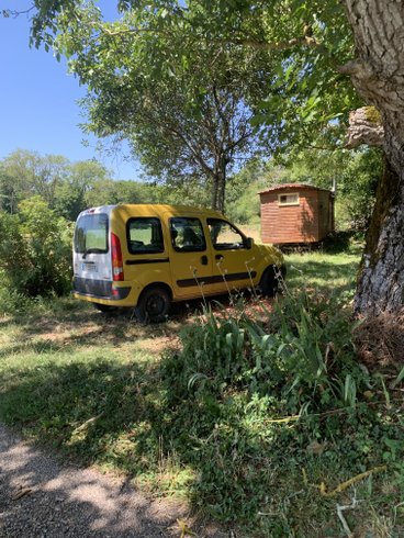 Domaine AbracadaRoom : La petite roulotte de Vallin | Nature | Cosy - Image 9