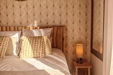 Villa Font Vive - Chambre d'hôtes "La Beaume" écologique avec piscine et cuisine à Grospierres (2)
