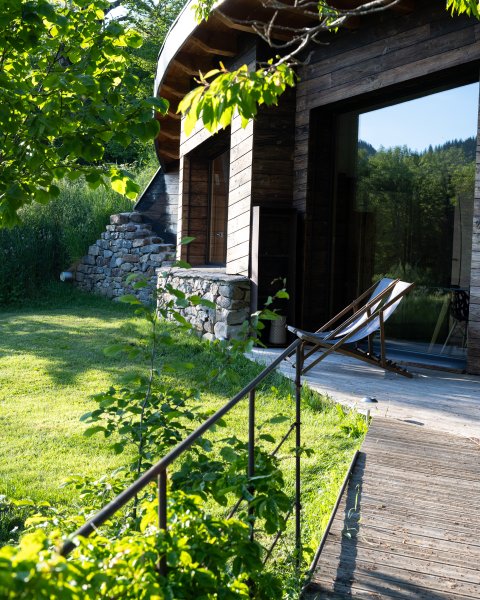 Hébergement AbracadaRoom : La Bulle de Pierre avec Spa privatif - Ecolodge au milieu des volcans - Image 5