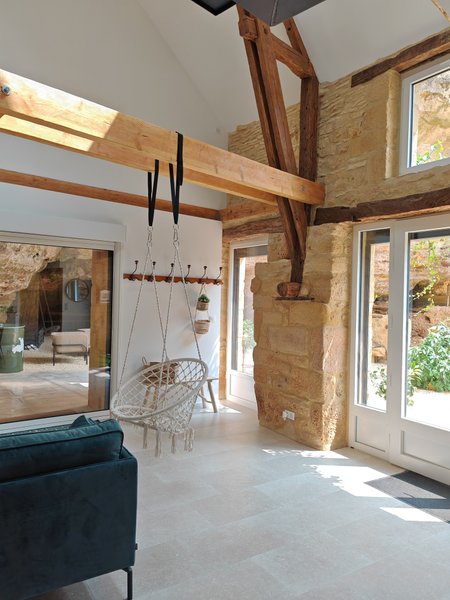 Hébergement AbracadaRoom : Milharoc votre logement insolite dans le Lot - Image 8