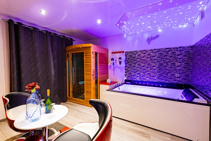 Hébergement AbracadaRoom : Glam Appart Spa Love you ciel étoilé - Image 1