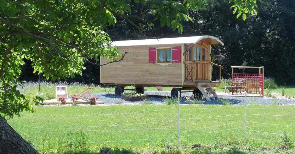 Hébergement AbracadaRoom : La roulotte Rozenn - Image 2