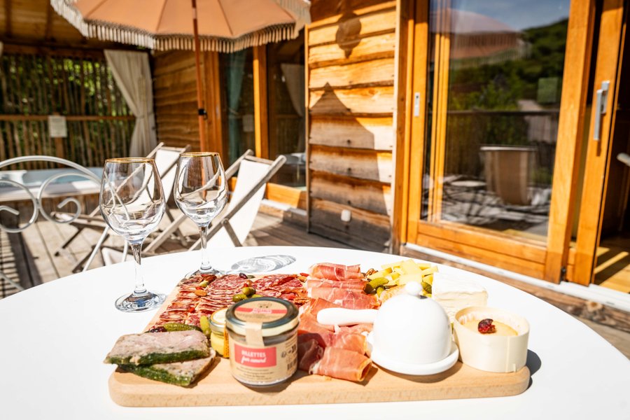 Hébergement AbracadaRoom : La cabane du Domaine des Ecus d'Or - Image 44