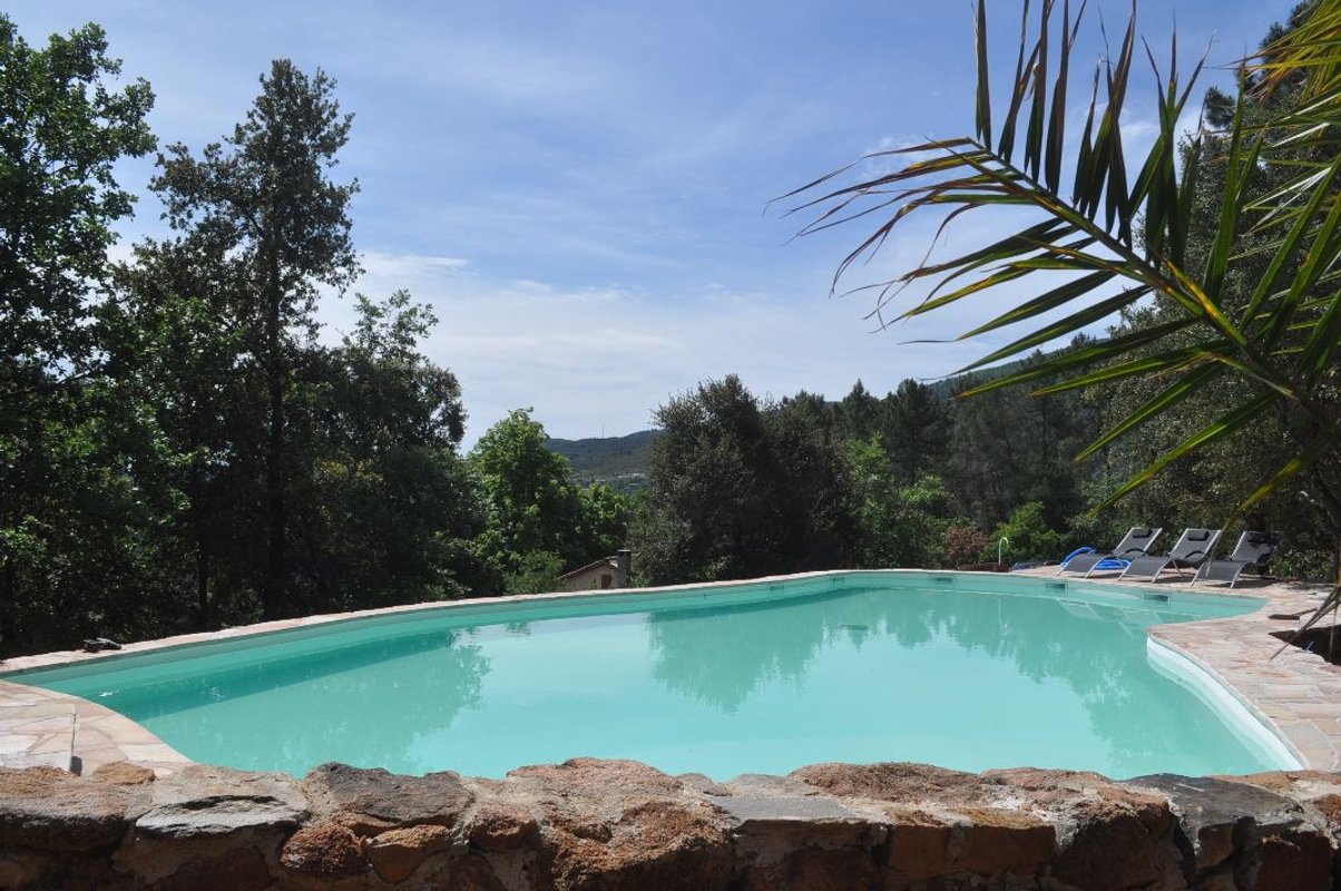 La cabane & spa / sauna L'Eden à Les Salelles (12)