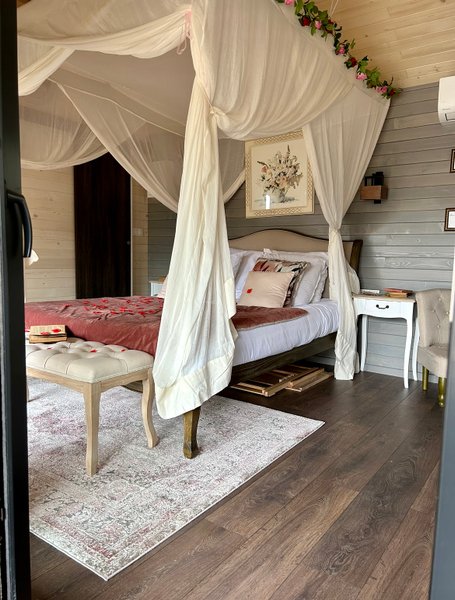 Hébergement AbracadaRoom : La Romance de George Sand & Spa - Image 18