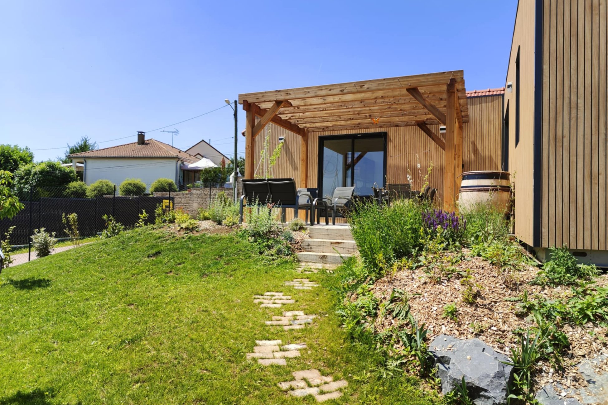 Hébergement UnicStay : ECOLODGE LE CHARDONNAY & SPA à Couvignon