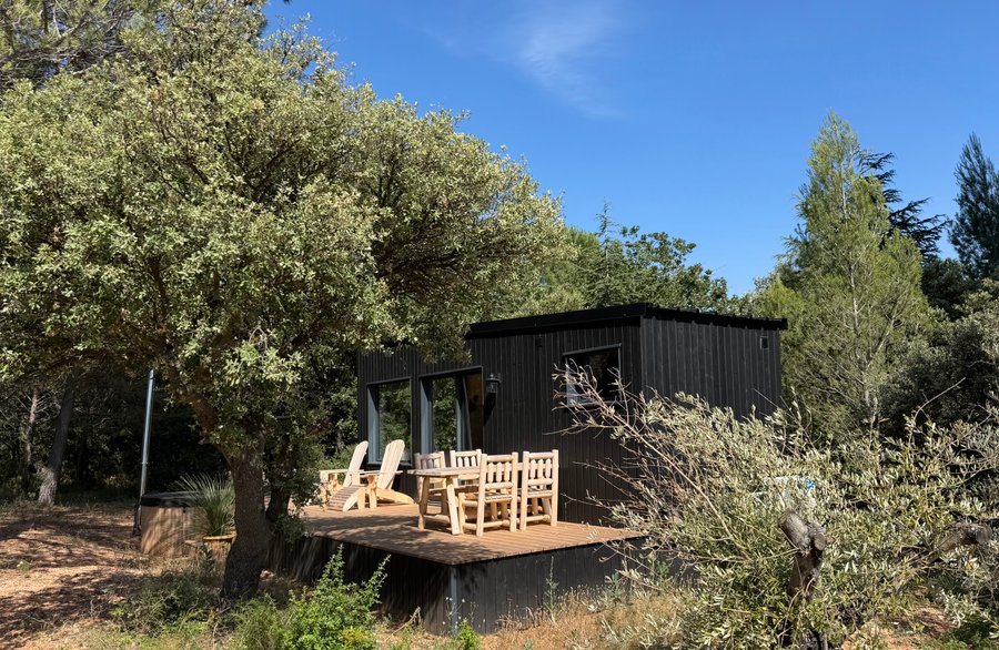 Hébergement AbracadaRoom : Vue panoramique  sur la Sainte-Victoire et bain nordique - Image 14