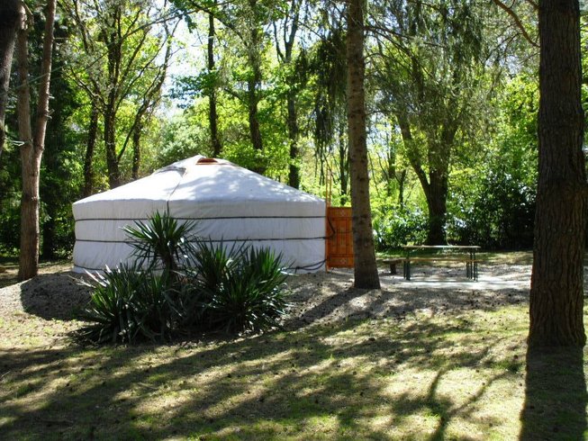Hébergement AbracadaRoom : Yourte "Lila" - Image 2