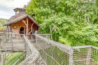 Cabane Spa du Bout du Pré à Descartes (2)