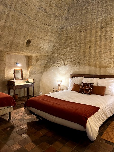 Hébergement AbracadaRoom : Entre Nous - Au Troglo & Spa - Image 14